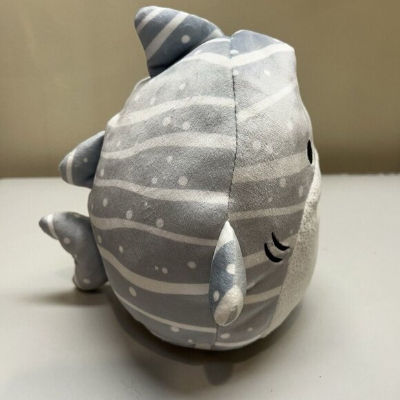 Squishmallows Sachie Whale Shark 8” Plush Stuffed Gray White Striped Dots Wink - Picture 5 of 7